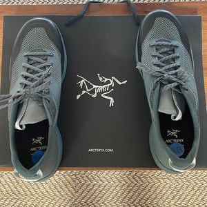 Arcteryx Nirvana VT 2 - Brand New